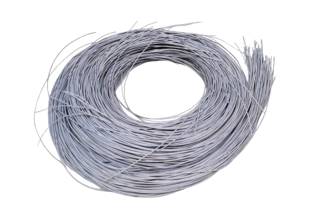 Peddigrohr 1,5mm silbergrau 225gr.