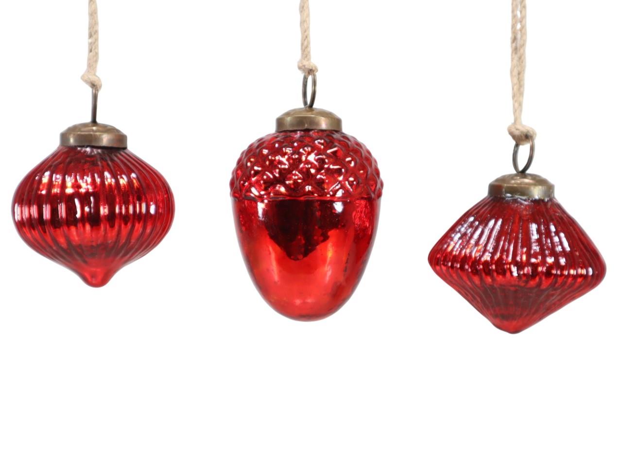 Glaszwiebel, -eichel Ornamente rot m. Jutehänger D5-7cm